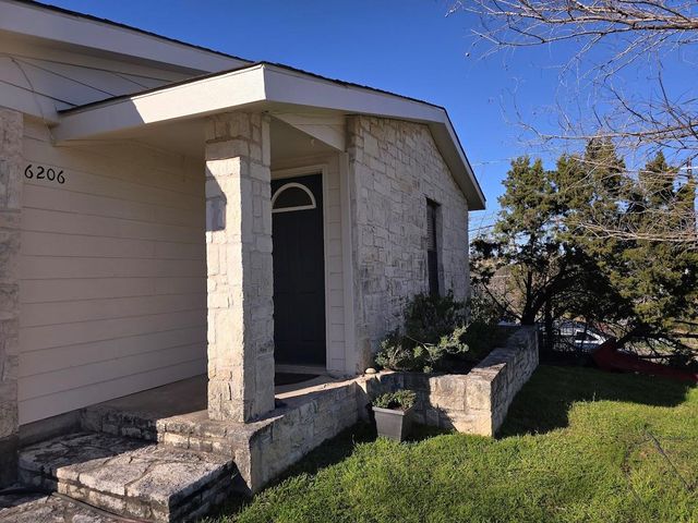 6206 Mountain Shadows DR A, Austin, TX 78735