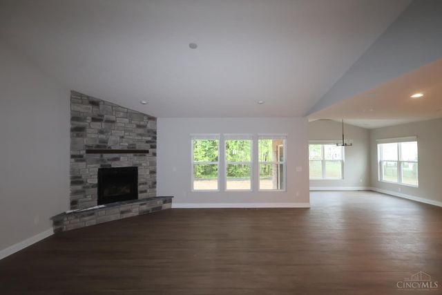 5979 Hawks Lane, Miami Twp, OH 45150