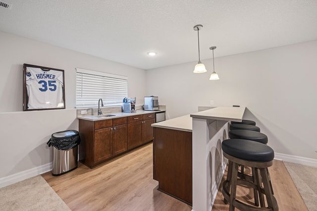 5837 N Edwards Ct, Wichita, KS 67204