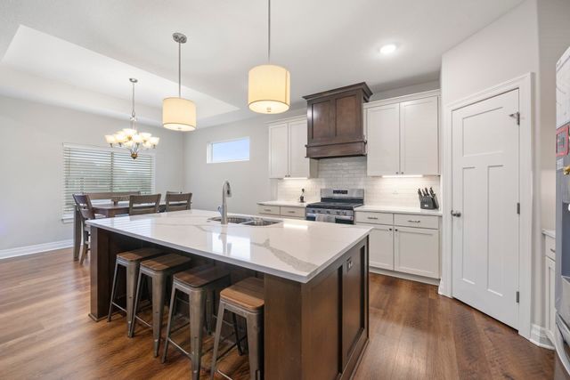 5837 N Edwards Ct, Wichita, KS 67204