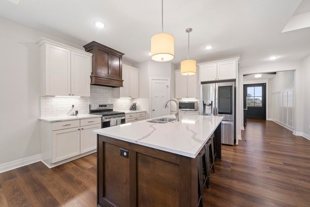 5837 N Edwards Ct, Wichita, KS 67204