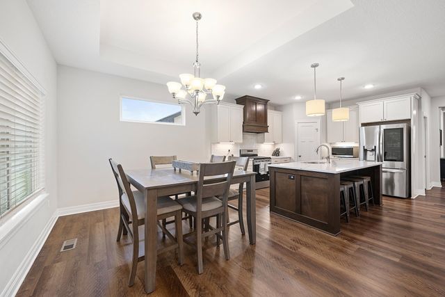 5837 N Edwards Ct, Wichita, KS 67204