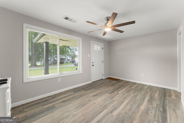 5702 Church Street, Flowery Branch, GA 30542