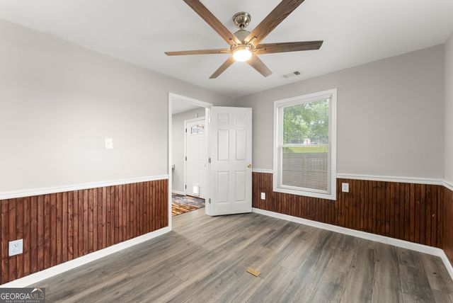 5702 Church Street, Flowery Branch, GA 30542