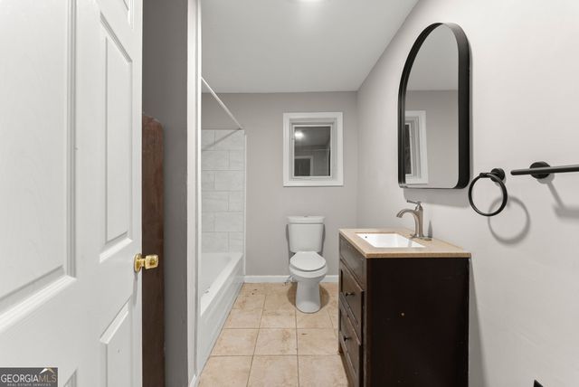 5702 Church Street, Flowery Branch, GA 30542