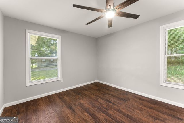 5702 Church Street, Flowery Branch, GA 30542