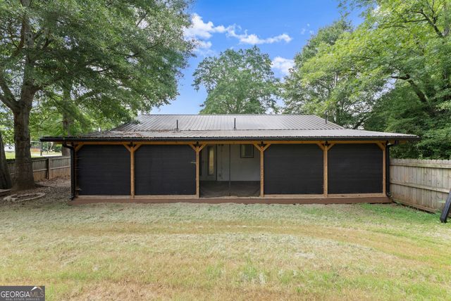 5702 Church Street, Flowery Branch, GA 30542