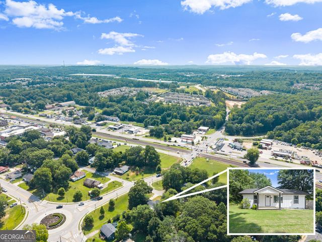 5702 Church Street, Flowery Branch, GA 30542