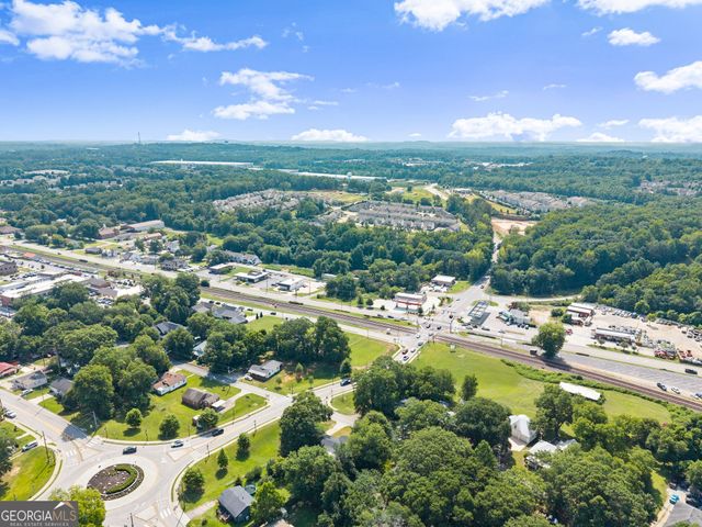 5702 Church Street, Flowery Branch, GA 30542