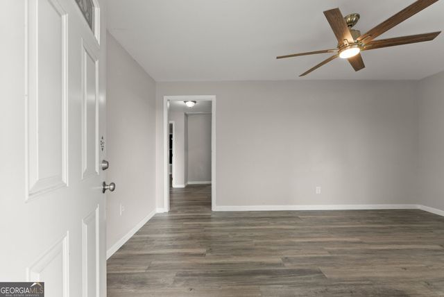 5702 Church Street, Flowery Branch, GA 30542