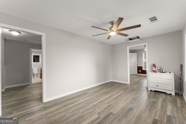 5702 Church Street, Flowery Branch, GA 30542