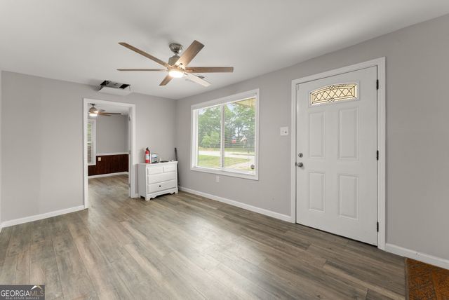 5702 Church Street, Flowery Branch, GA 30542