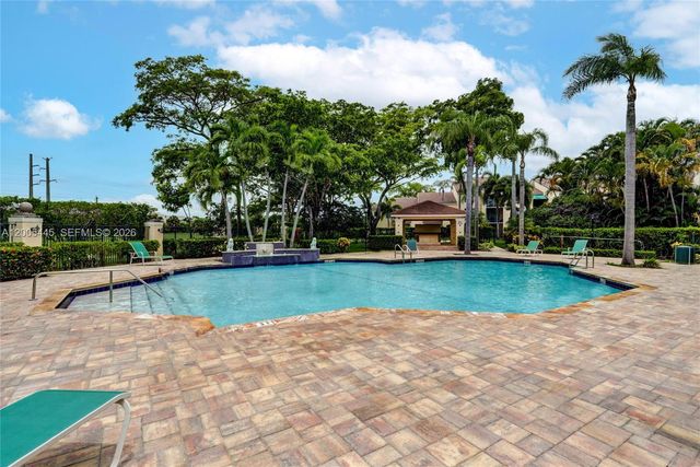 1733 Village Blvd 112, West Palm Beach, FL 33409