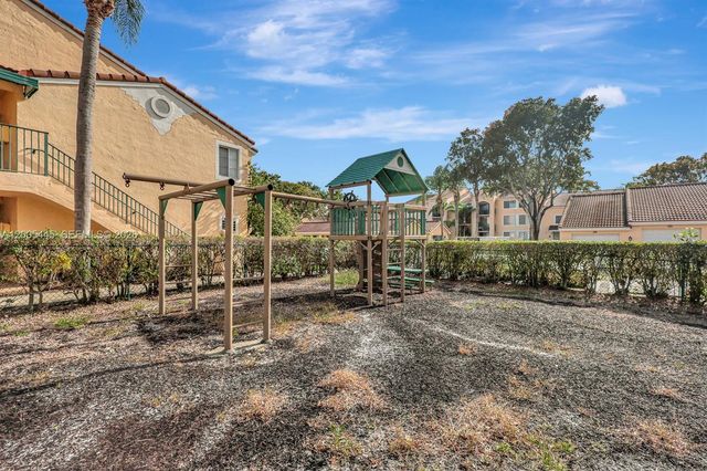 1733 Village Blvd 112, West Palm Beach, FL 33409