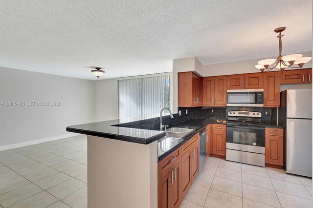 1733 Village Blvd 112, West Palm Beach, FL 33409