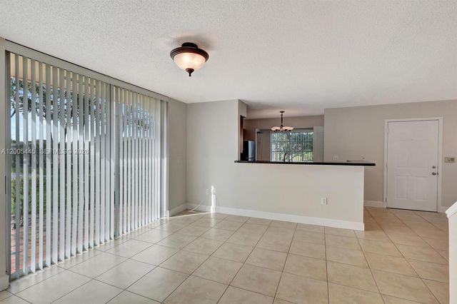 1733 Village Blvd 112, West Palm Beach, FL 33409