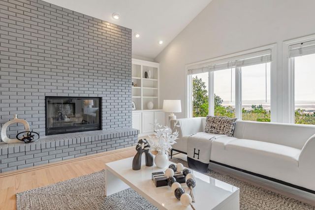 222 Oakley Avenue, San Carlos, CA 94070