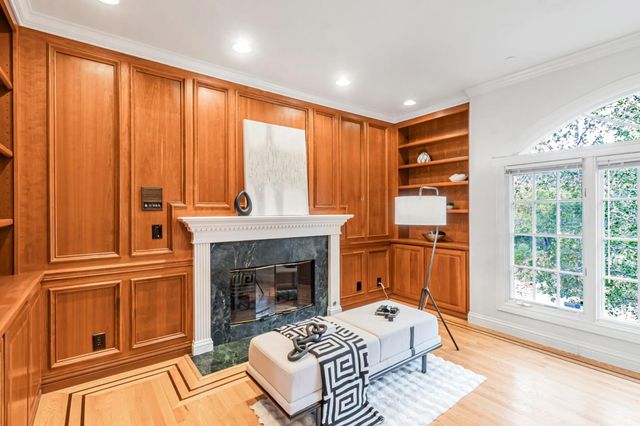 222 Oakley Avenue, San Carlos, CA 94070