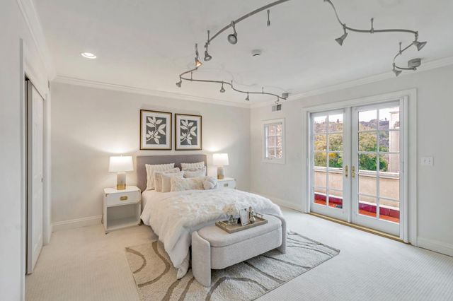 222 Oakley Avenue, San Carlos, CA 94070