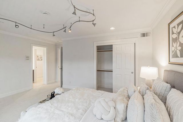 222 Oakley Avenue, San Carlos, CA 94070