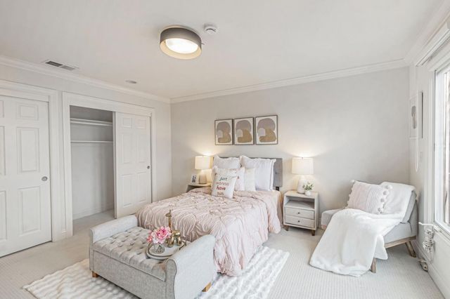 222 Oakley Avenue, San Carlos, CA 94070
