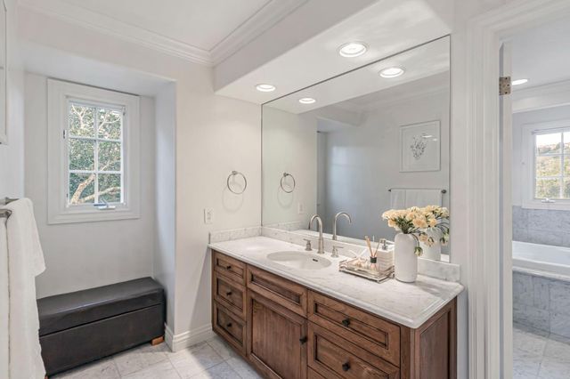 222 Oakley Avenue, San Carlos, CA 94070
