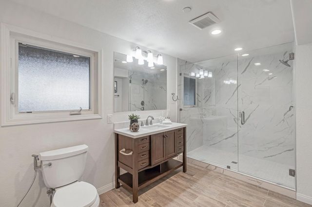 222 Oakley Avenue, San Carlos, CA 94070