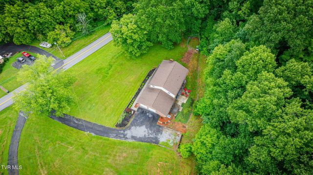 438 Riverview Drive, Johnson City, TN 37601