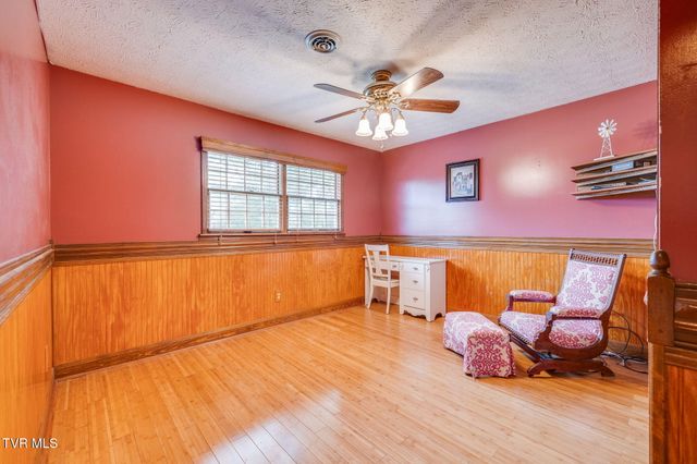 438 Riverview Drive, Johnson City, TN 37601