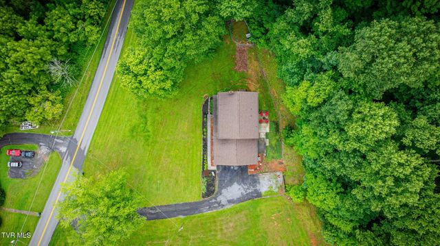 438 Riverview Drive, Johnson City, TN 37601