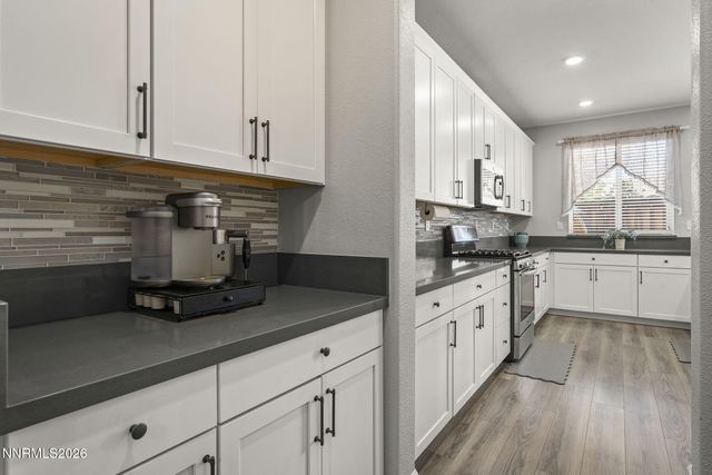 6049 Shining Sunset Drive, Sparks, NV 89436