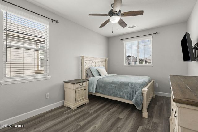 6049 Shining Sunset Drive, Sparks, NV 89436