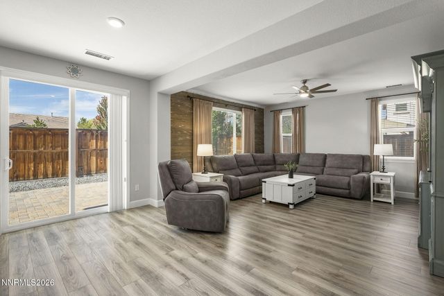 6049 Shining Sunset Drive, Sparks, NV 89436