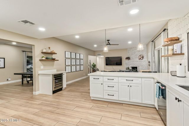 5839 E VOLTAIRE Avenue, Scottsdale, AZ 85254