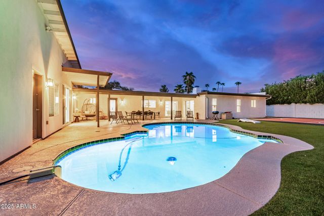 5839 E VOLTAIRE Avenue, Scottsdale, AZ 85254