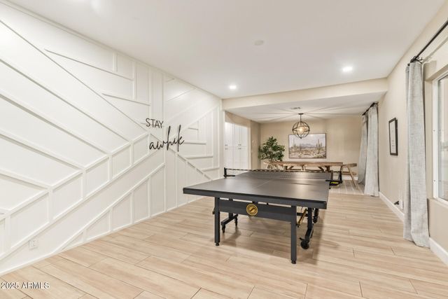 5839 E VOLTAIRE Avenue, Scottsdale, AZ 85254