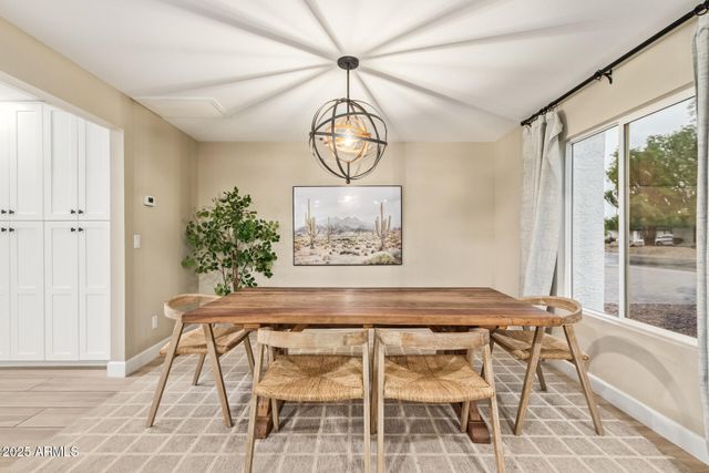 5839 E VOLTAIRE Avenue, Scottsdale, AZ 85254