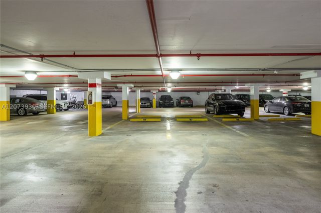 1581 Brickell Ave 1105, Miami, FL 33129