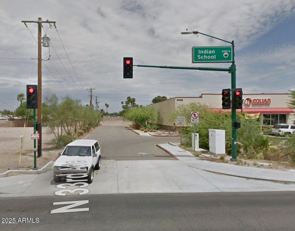 3248 W INDIAN SCHOOL Road .-, Phoenix, AZ 85017 — photo 5