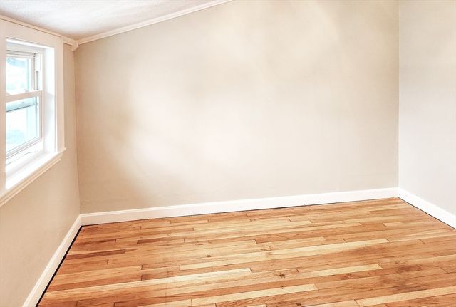 64 Livingstone Ave, Beverly, MA 01915