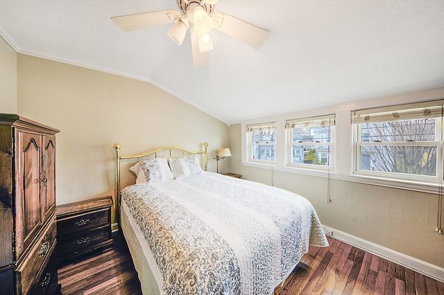 64 Livingstone Ave, Beverly, MA 01915