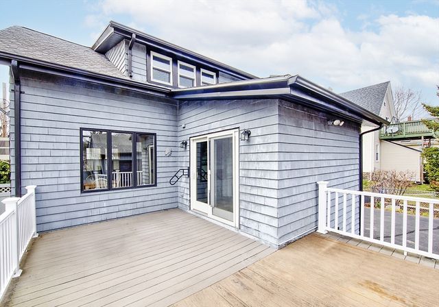 64 Livingstone Ave, Beverly, MA 01915