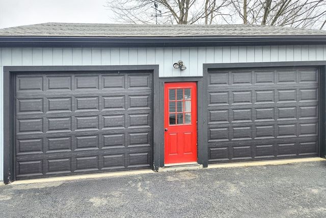 64 Livingstone Ave, Beverly, MA 01915