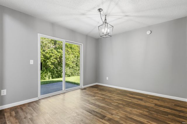 1927 Grafton Place, Fort Wayne, IN 46808