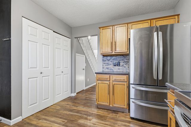 1927 Grafton Place, Fort Wayne, IN 46808