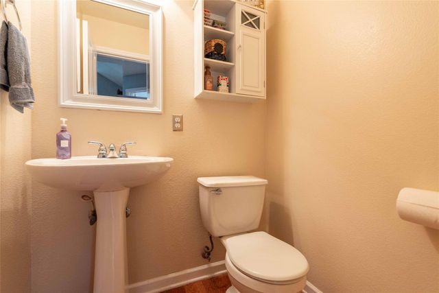 1006 Savanna LN, Cedar Park, TX 78613