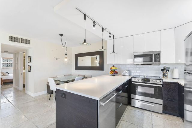 2871 N Ocean Boulevard F339, Boca Raton, FL 33431