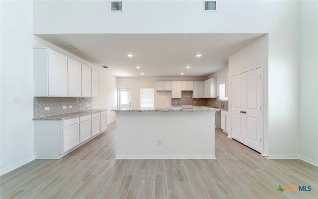 1225 Agnus Grove, Seguin, TX 78155