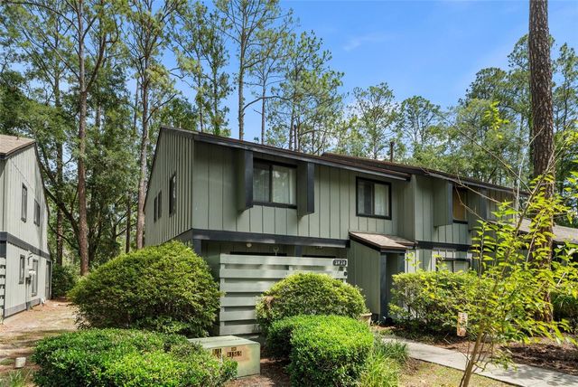 2424 NW 47TH LANE, Gainesville, FL 32605