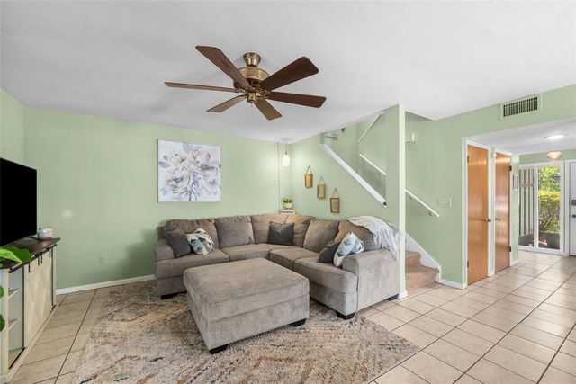 2424 NW 47TH LANE, Gainesville, FL 32605